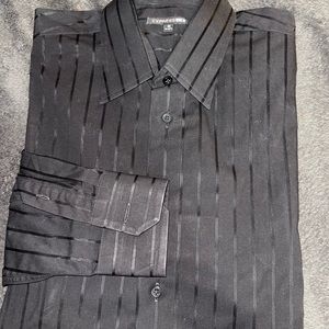 Express Medium Button Down